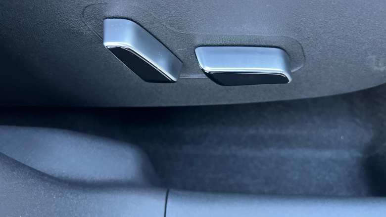 BYD Dolphin Surf 115kW Comfort 43kWh 5dr Auto Electric Hatchback